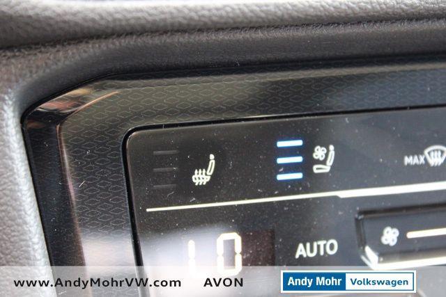 Photo of 2025 Monument Gray Volkswagen Taos