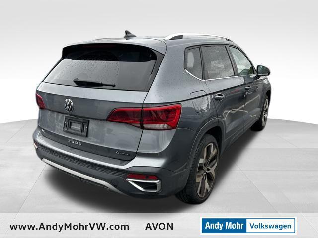 Photo of 2022 Platinum Gray Metallic Volkswagen Taos