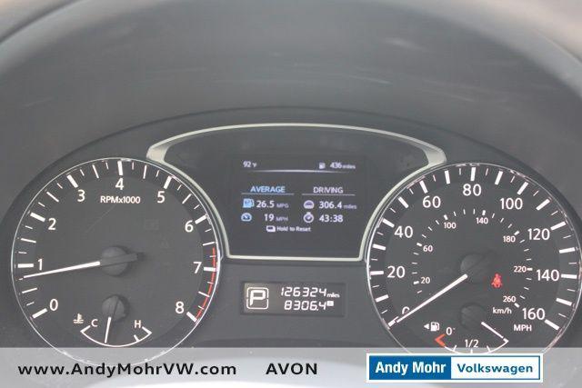 Photo of 2015 Brilliant Silver Metallic Nissan Altima