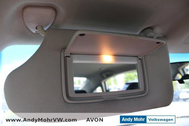 Photo of 2015 Brilliant Silver Metallic Nissan Altima