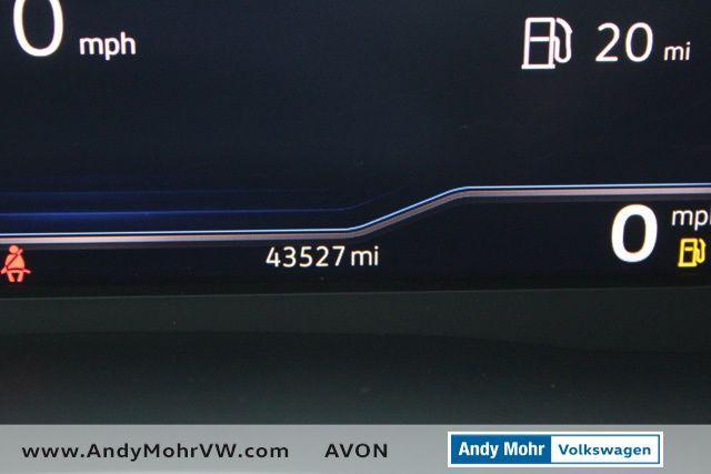 Photo of 2023 Platinum Gray Metallic Volkswagen Atlas Cross Sport