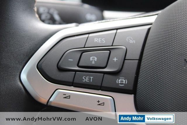 Photo of 2023 Platinum Gray Metallic Volkswagen Atlas Cross Sport