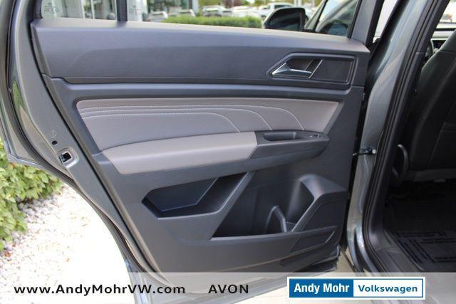Photo of 2023 Platinum Gray Metallic Volkswagen Atlas Cross Sport