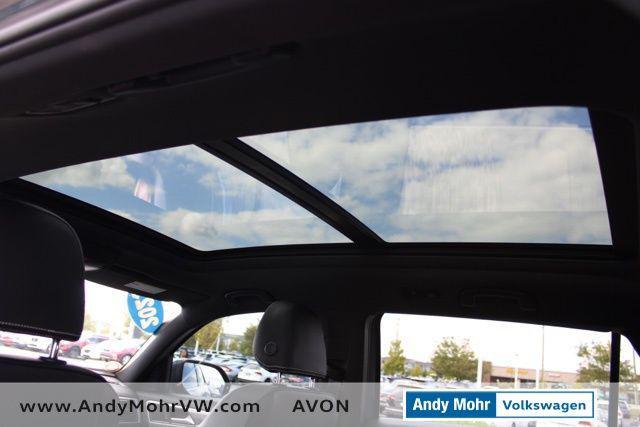 Photo of 2023 Platinum Gray Metallic Volkswagen Atlas Cross Sport