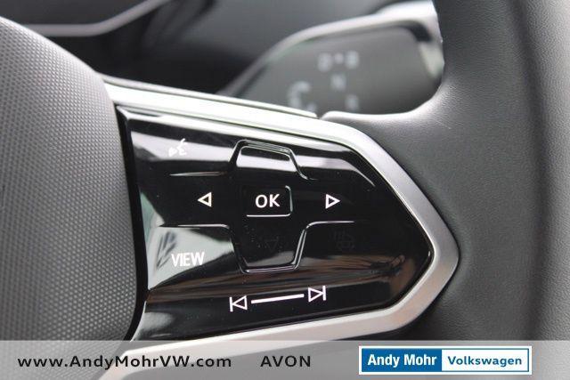 Photo of 2025 Pure White Volkswagen ID.4