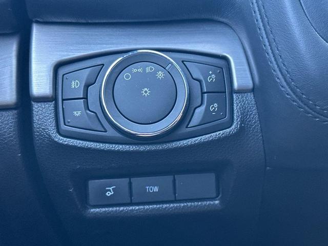 Photo of 2017 Magnetic Metallic Ford Explorer