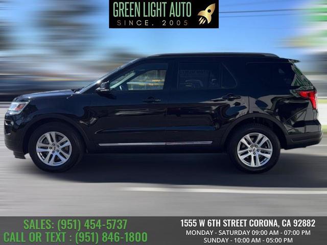 Photo of 2018 Shadow Black Ford Explorer