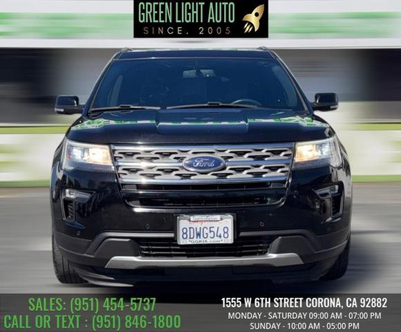 Photo of 2018 Shadow Black Ford Explorer