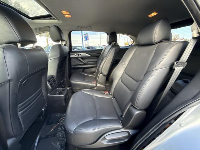 Photo of 2023 Sonic Silver Metallic Mazda CX-9