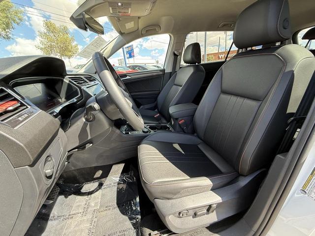 Photo of 2024 Pure White Volkswagen Tiguan