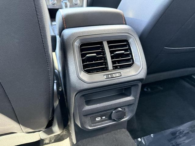 Photo of 2024 Pure White Volkswagen Tiguan