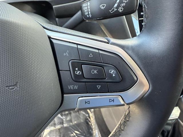 Photo of 2024 Pure White Volkswagen Tiguan