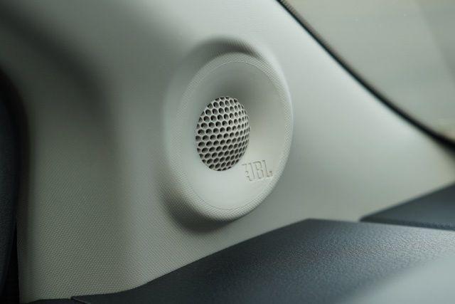 Photo of 2022 Wind Chill Pearl Toyota Sienna