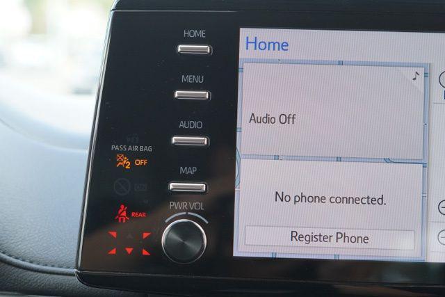 Photo of 2022 Wind Chill Pearl Toyota Sienna