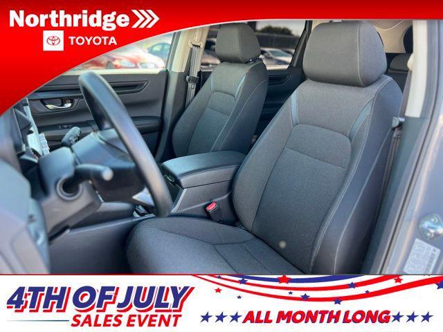 Photo of 2024 Urban Gray Pearl Honda CR-V