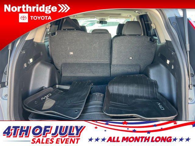 Photo of 2024 Urban Gray Pearl Honda CR-V
