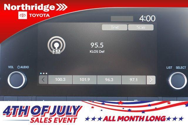 Photo of 2024 Urban Gray Pearl Honda CR-V