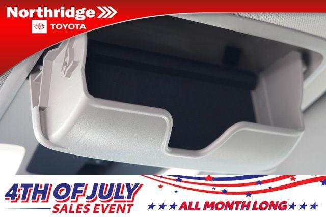 Photo of 2024 Urban Gray Pearl Honda CR-V