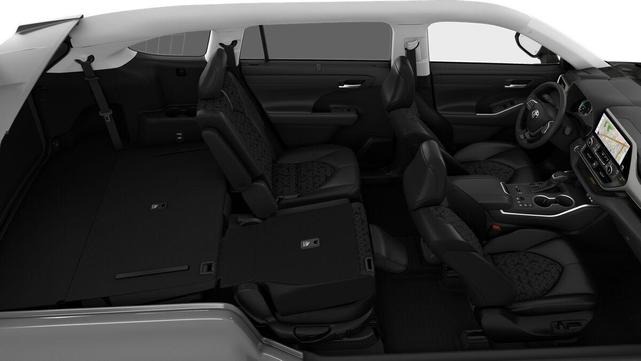 Photo of 2025 Cement Toyota Highlander Hybrid