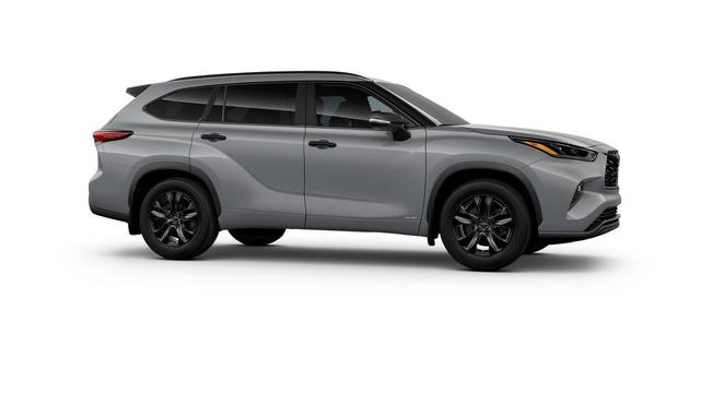 Photo of 2025 Cement Toyota Highlander Hybrid