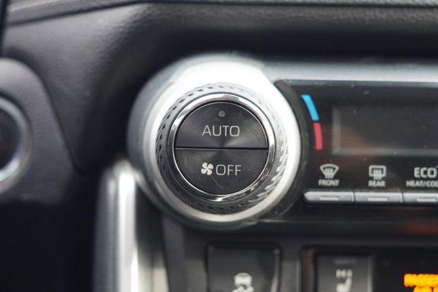 Photo of 2019 Silver Sky Metallic Toyota RAV4