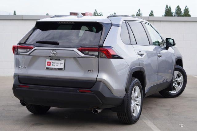 Photo of 2019 Silver Sky Metallic Toyota RAV4