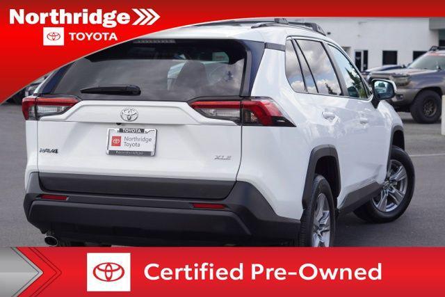 Photo of 2024 Ice Toyota RAV4