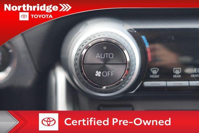 Photo of 2024 Ice Toyota RAV4