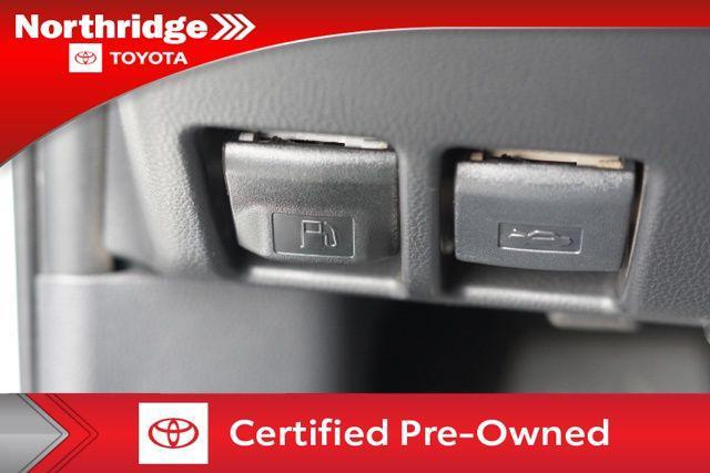 Photo of 2024 Ice Toyota RAV4