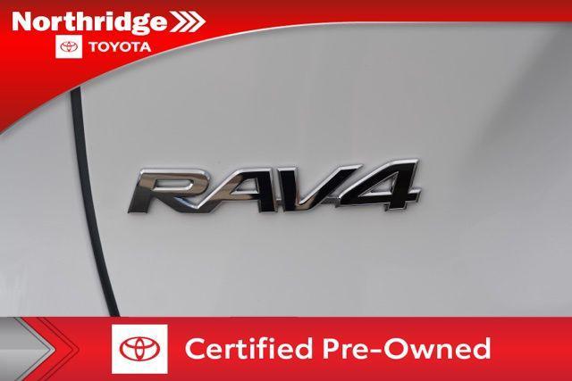 Photo of 2024 Ice Toyota RAV4