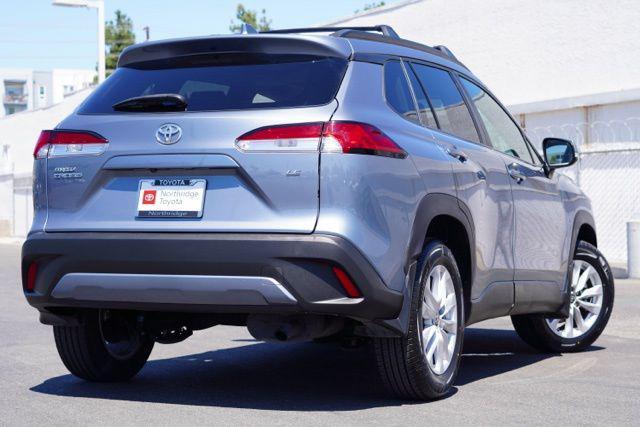 Photo of 2022 Celestite Toyota Corolla Cross