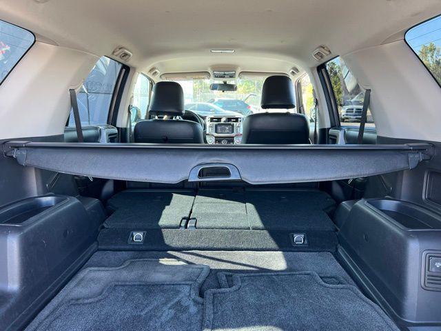 Photo of 2015 Magnetic Gray Metallic Toyota 4Runner