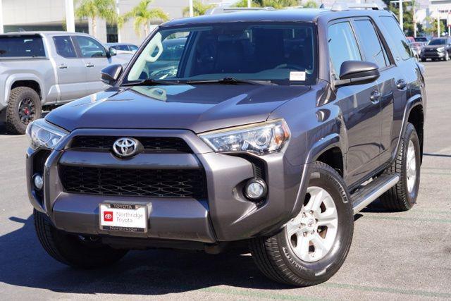Photo of 2015 Magnetic Gray Metallic Toyota 4Runner