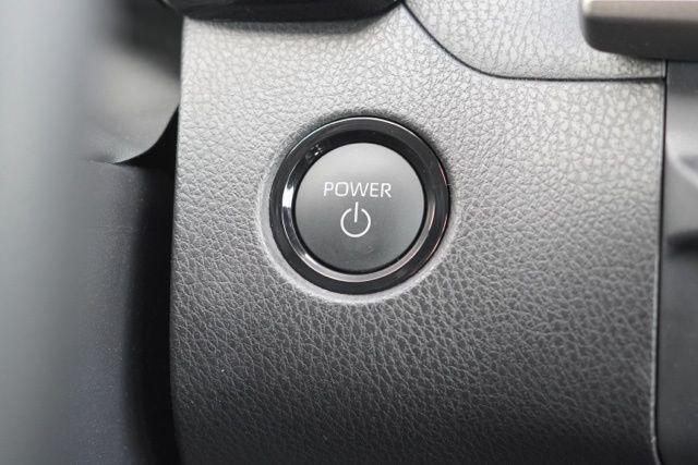 Photo of 2025 Ice Cap Toyota Camry