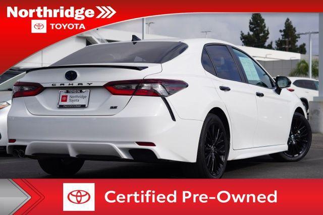 Photo of 2022 White Toyota Camry