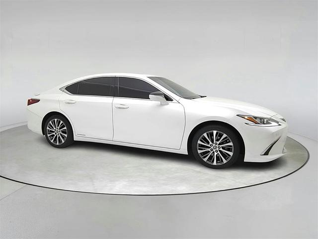 2021 Lexus Es 300h
