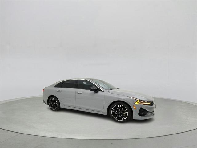 2022 Kia K5