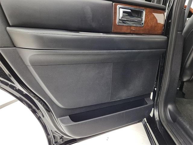 Photo of 2016 Black Velvet Lincoln Navigator