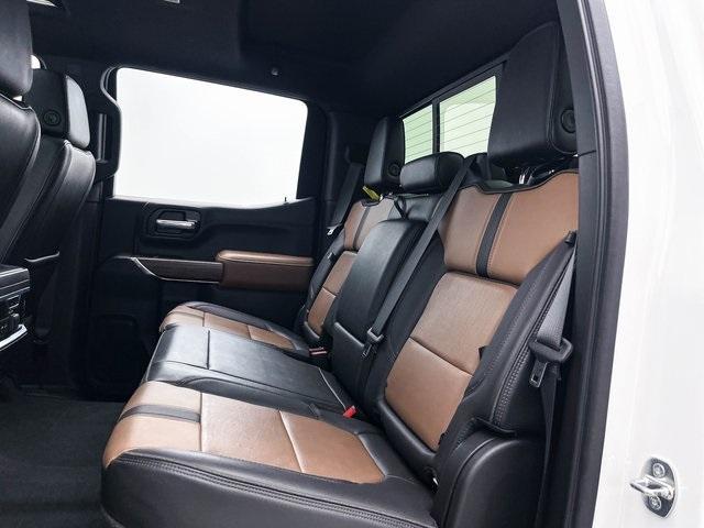 Photo of 2021 Iridescent Pearl Tricoat Chevrolet Silverado 1500
