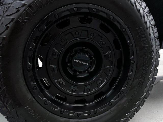 Photo of 2021 Iridescent Pearl Tricoat Chevrolet Silverado 1500