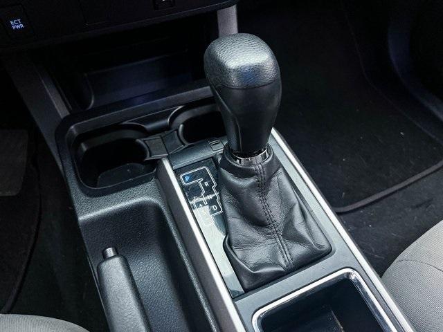 Photo of 2017 Silver Toyota Tacoma