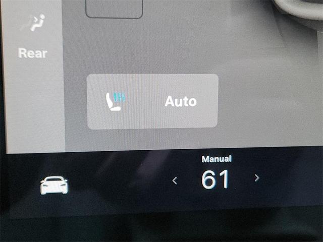 Photo of 2022 Pearl White Multi Tesla Model S