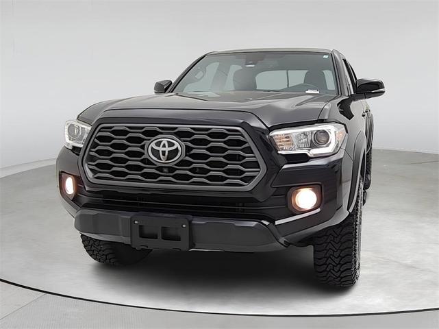 Photo of 2020 Black Toyota Tacoma