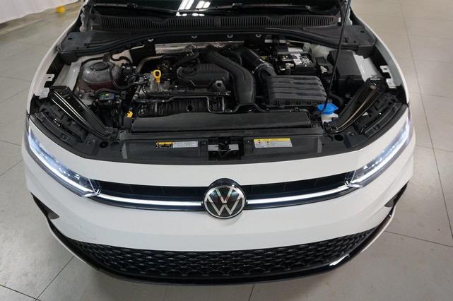 Photo of 2025 Pure White Volkswagen Jetta
