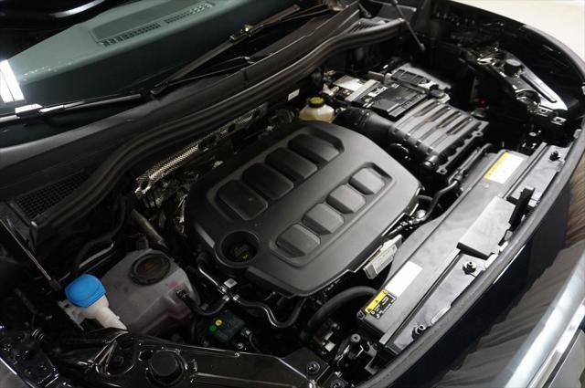 Photo of 2025 Deep Black Volkswagen Tiguan