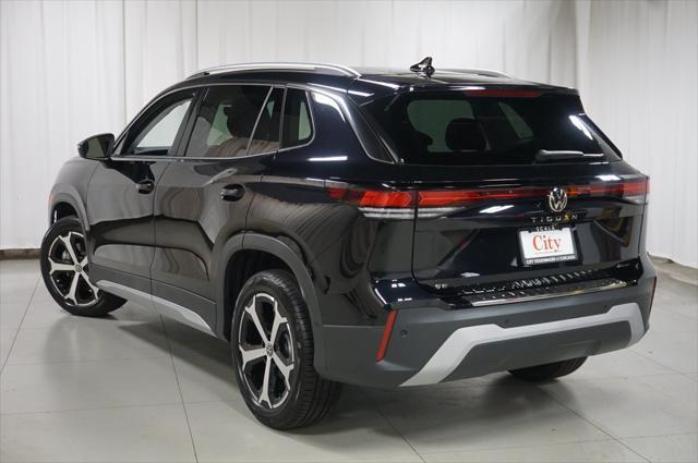 Photo of 2025 Deep Black Volkswagen Tiguan