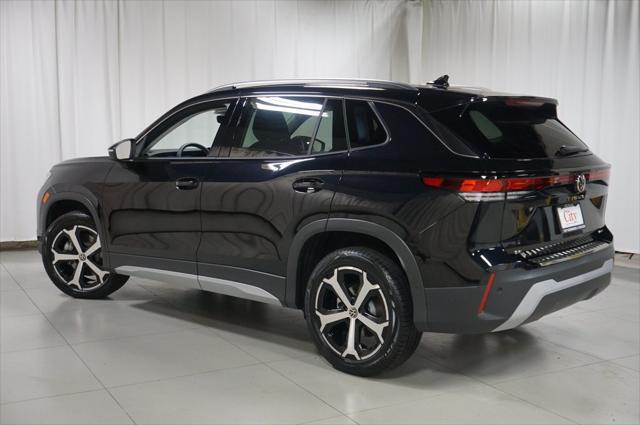 Photo of 2025 Deep Black Volkswagen Tiguan
