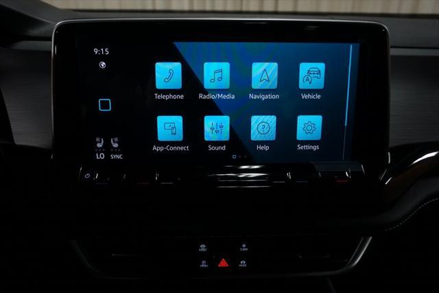 Photo of 2025 Gray Volkswagen Atlas Cross Sport