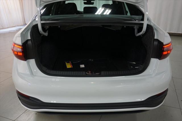 Photo of 2025 Pure White Volkswagen Jetta