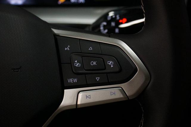 Photo of 2025 Platinum Gray Volkswagen Tiguan